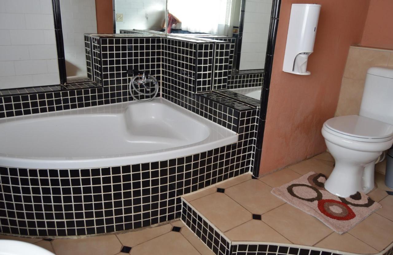 House Ebony B&B ニューカッスル エクステリア 写真