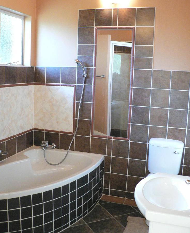 House Ebony B&B ニューカッスル エクステリア 写真