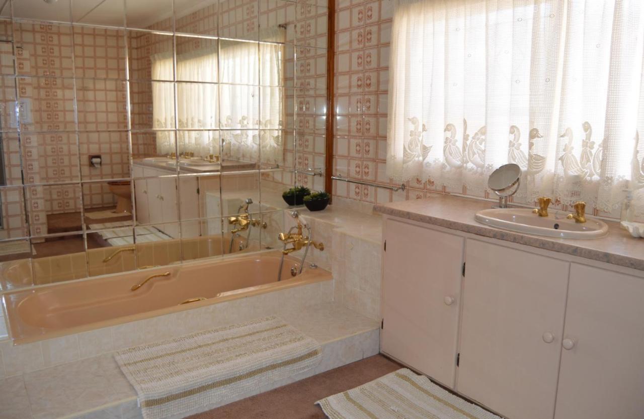 House Ebony B&B ニューカッスル エクステリア 写真