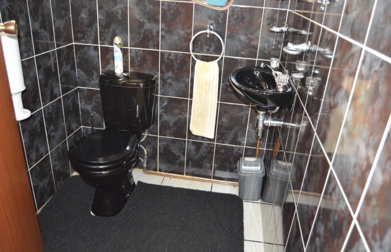 House Ebony B&B ニューカッスル エクステリア 写真